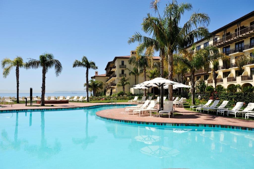 best christmas hotels in southern california